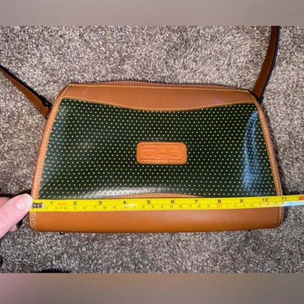 Dooney & Bourke Cabrio Leather Green/Brown Perforated Leather Crossbody Vintage - Picture 6 of 16